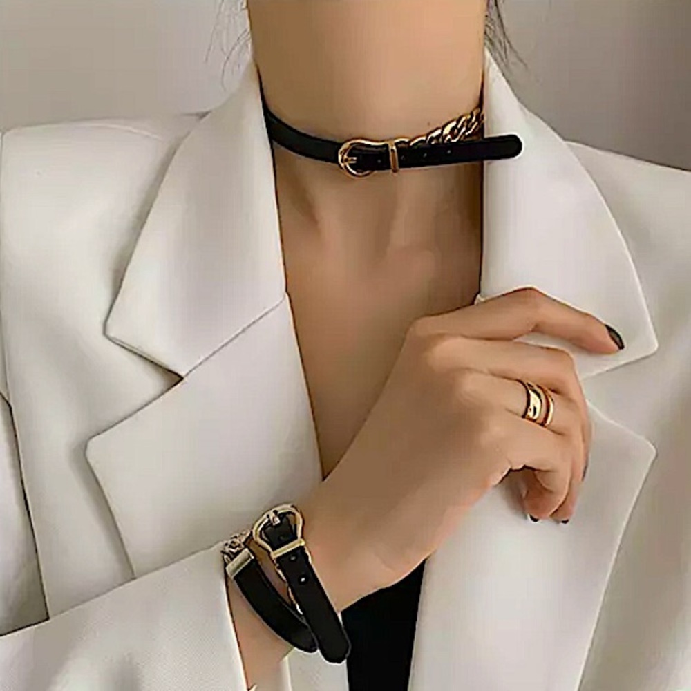 Gold Leather Buckle Design Chain Link Choker